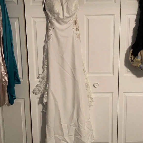 Maggie Sortero - Davis Wedding Dress